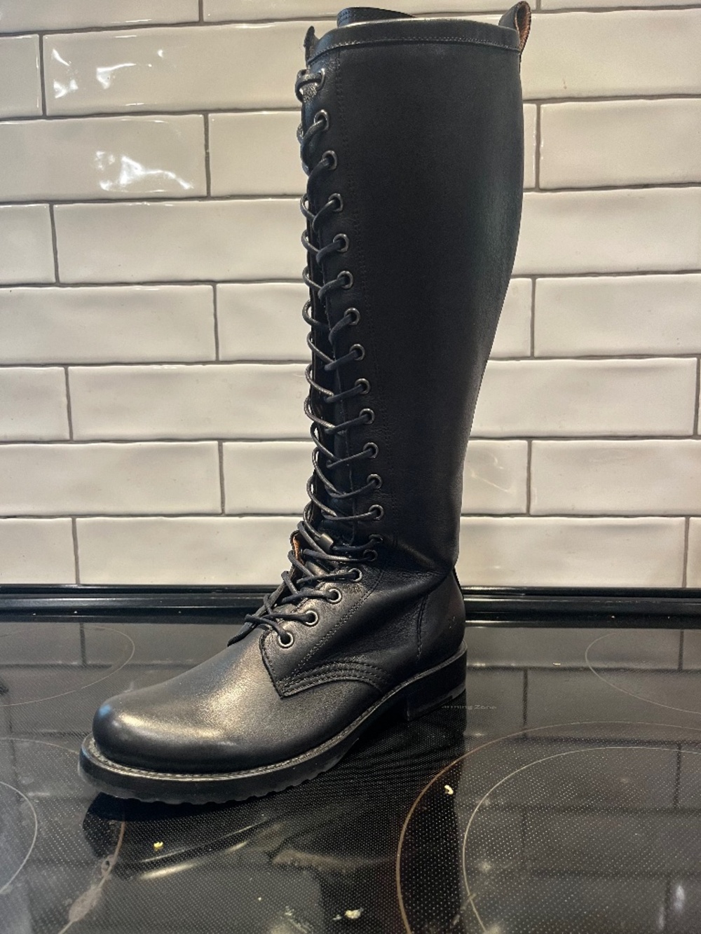 Frye Combat tall lace up boot size 7 black